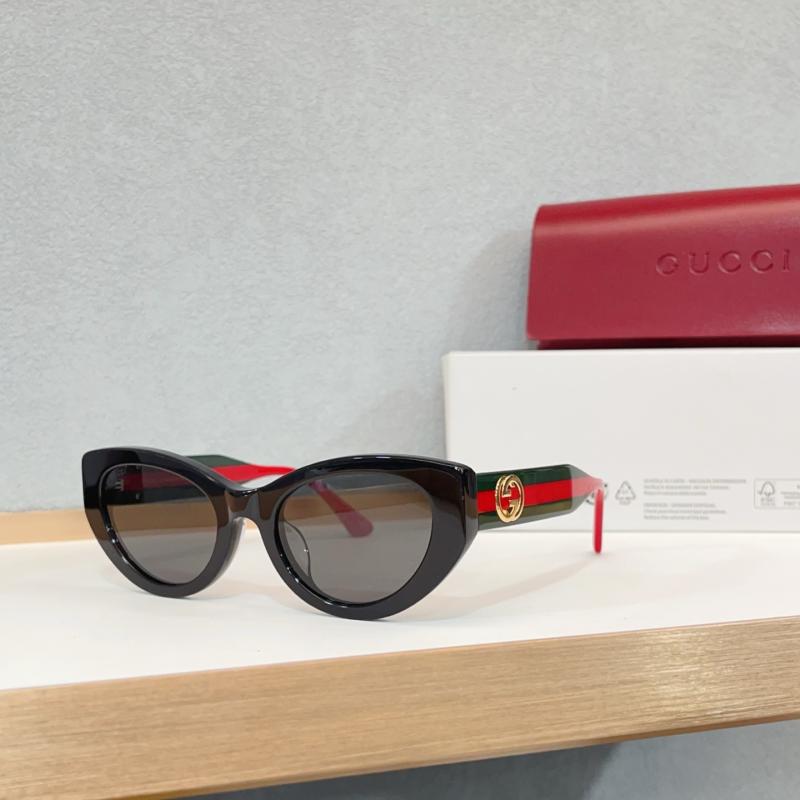 Gucci Sunglasses GG1862S