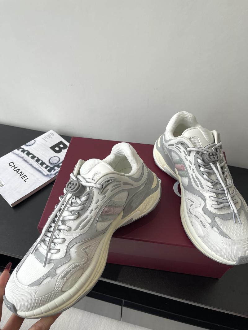 Gucci Unisex Sneakers SGU81001