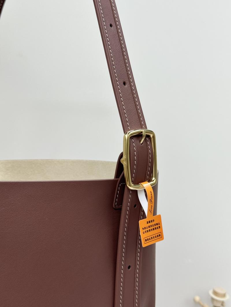 Loro Piana Cedar Bucket bag Caramel FAO1435