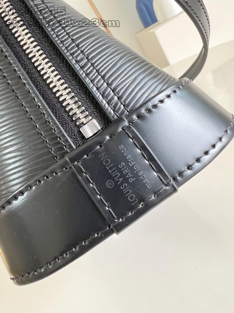 Louis Vuitton Alma BB Black M24645