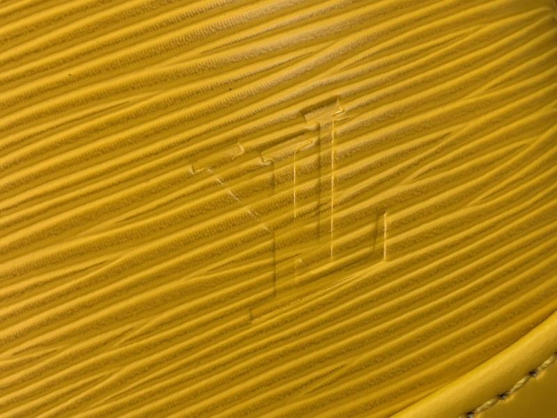 Louis Vuitton Alma BB Yellow M24645