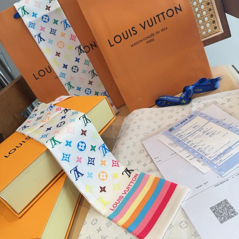 Louis Vuitton Bandeau LB72001