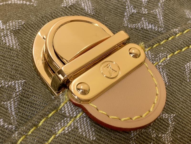 Louis Vuitton Mini Pastry Green M95050