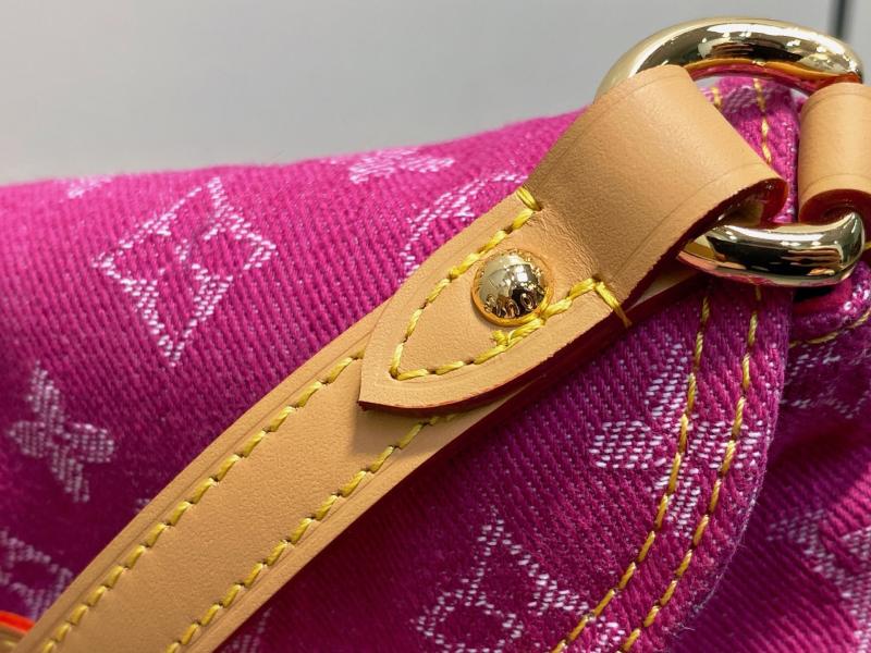 Louis Vuitton Mini Pastry Pink M95050