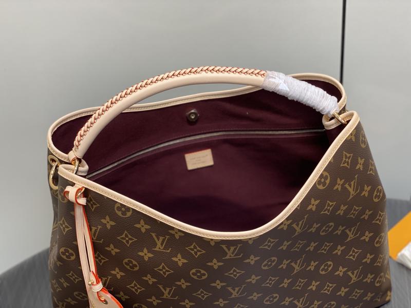 Louis Vuitton Monogram Canvas Again M25877