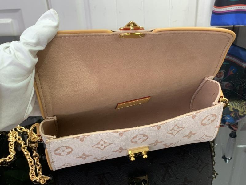 Louis Vuitton Pochette Camille M26583