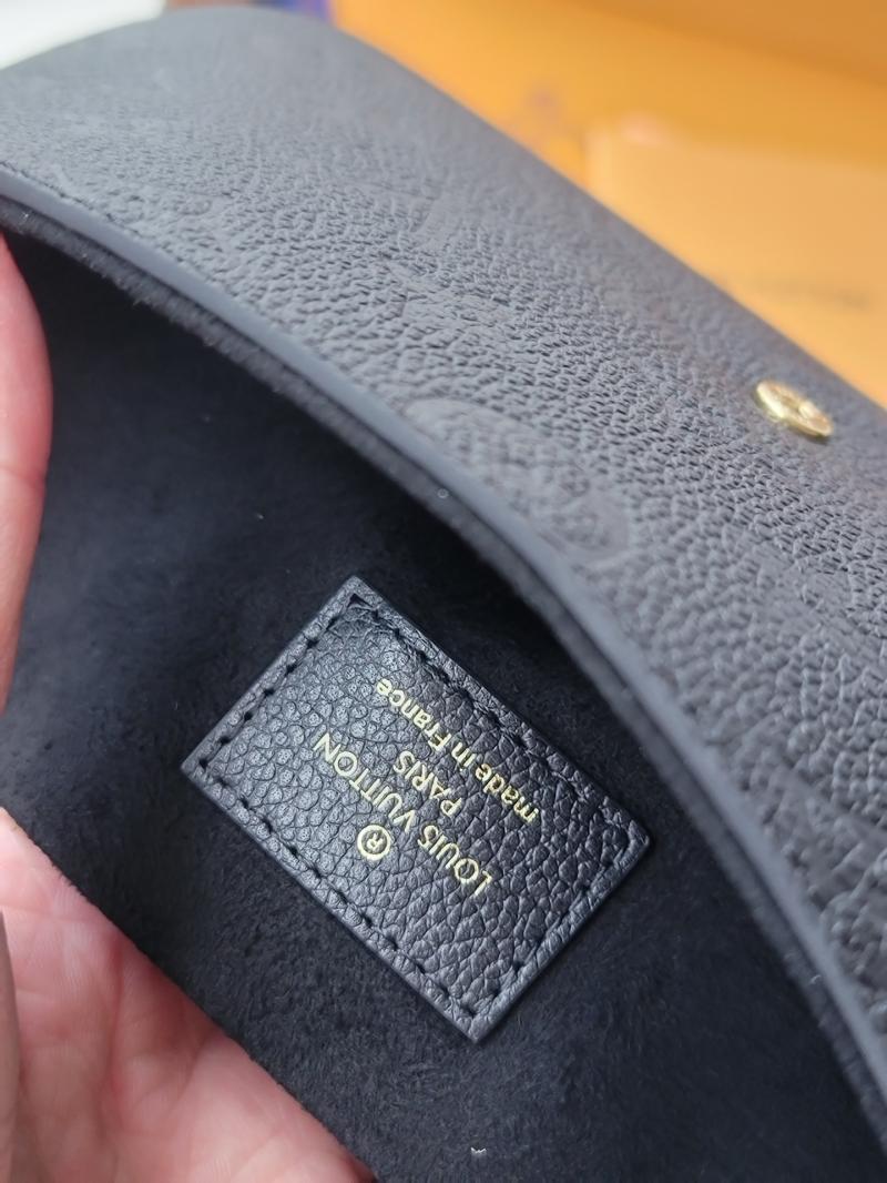 Louis Vuitton Pochette Felicie Black M82477