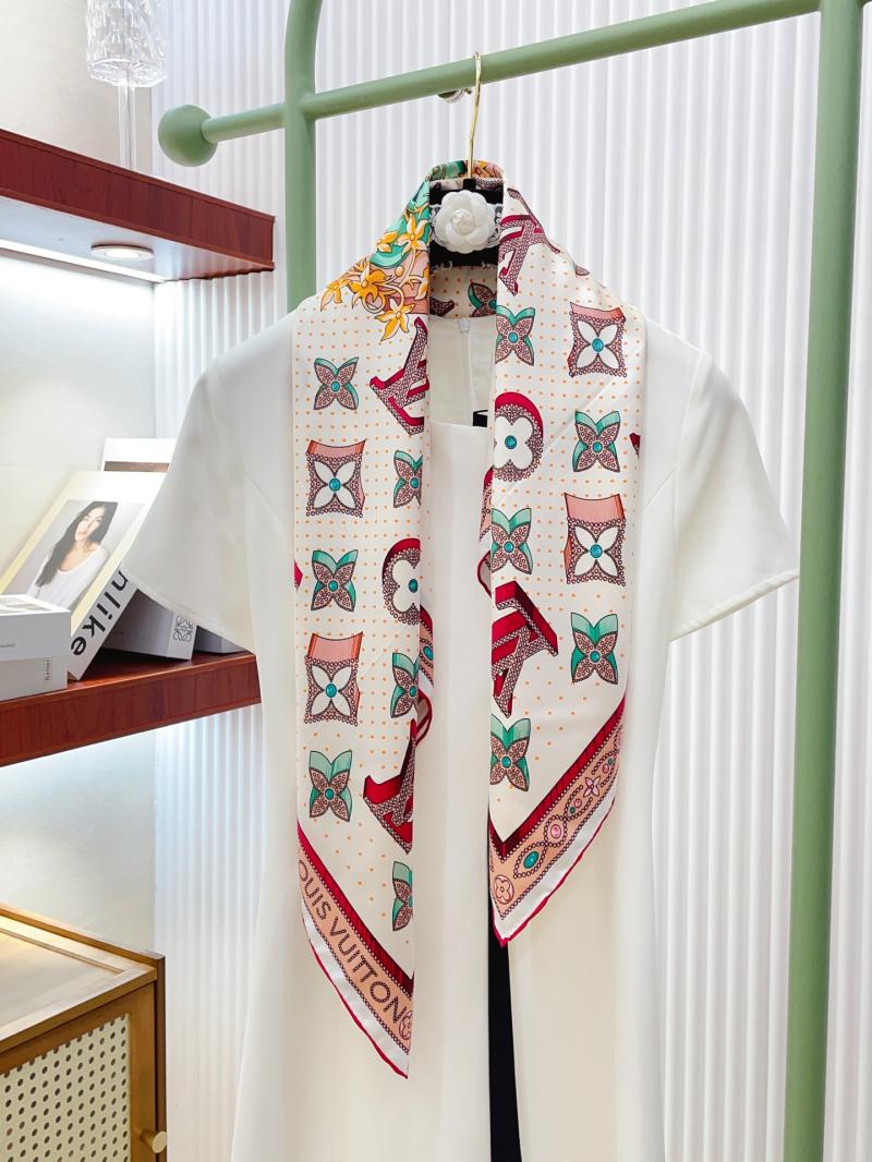 Louis Vuitton Silk Scarf M799392