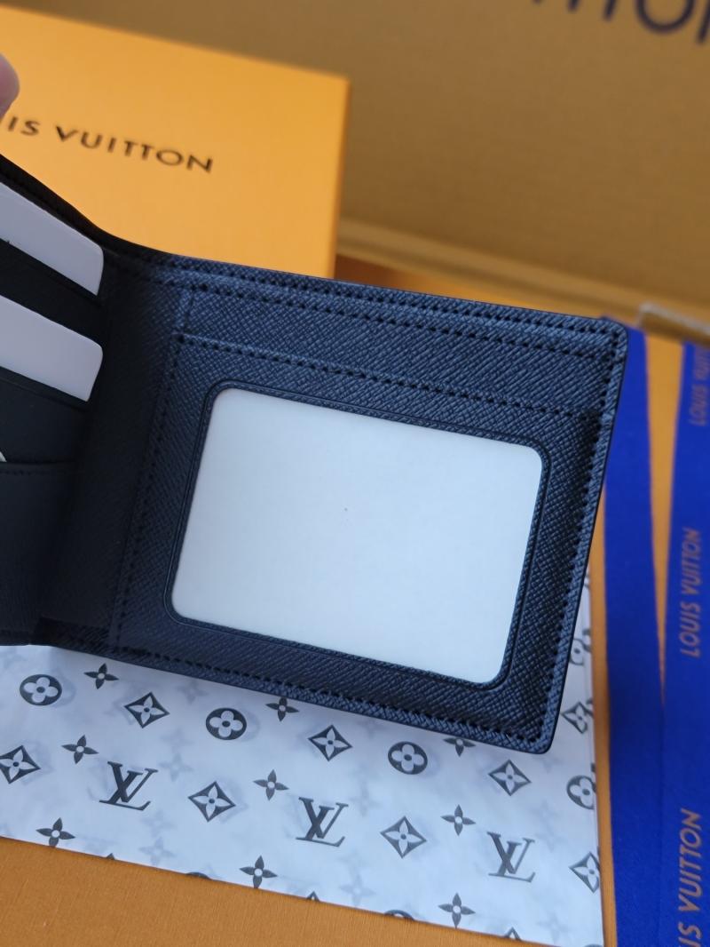 Louis Vuitton Slender Wallet M64002