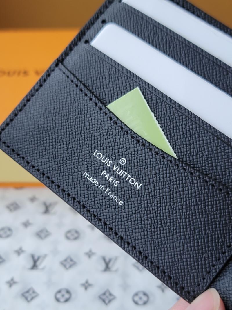 Louis Vuitton Slender Wallet M64002