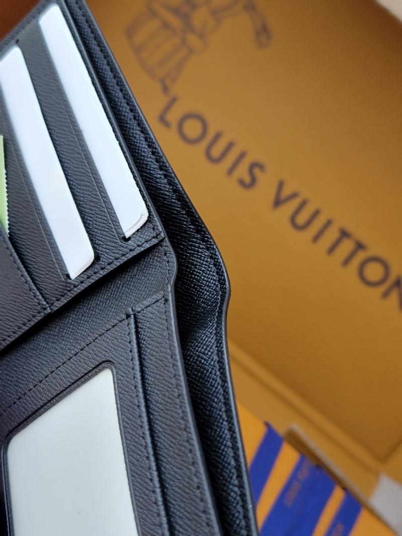Louis Vuitton Slender Wallet M64002