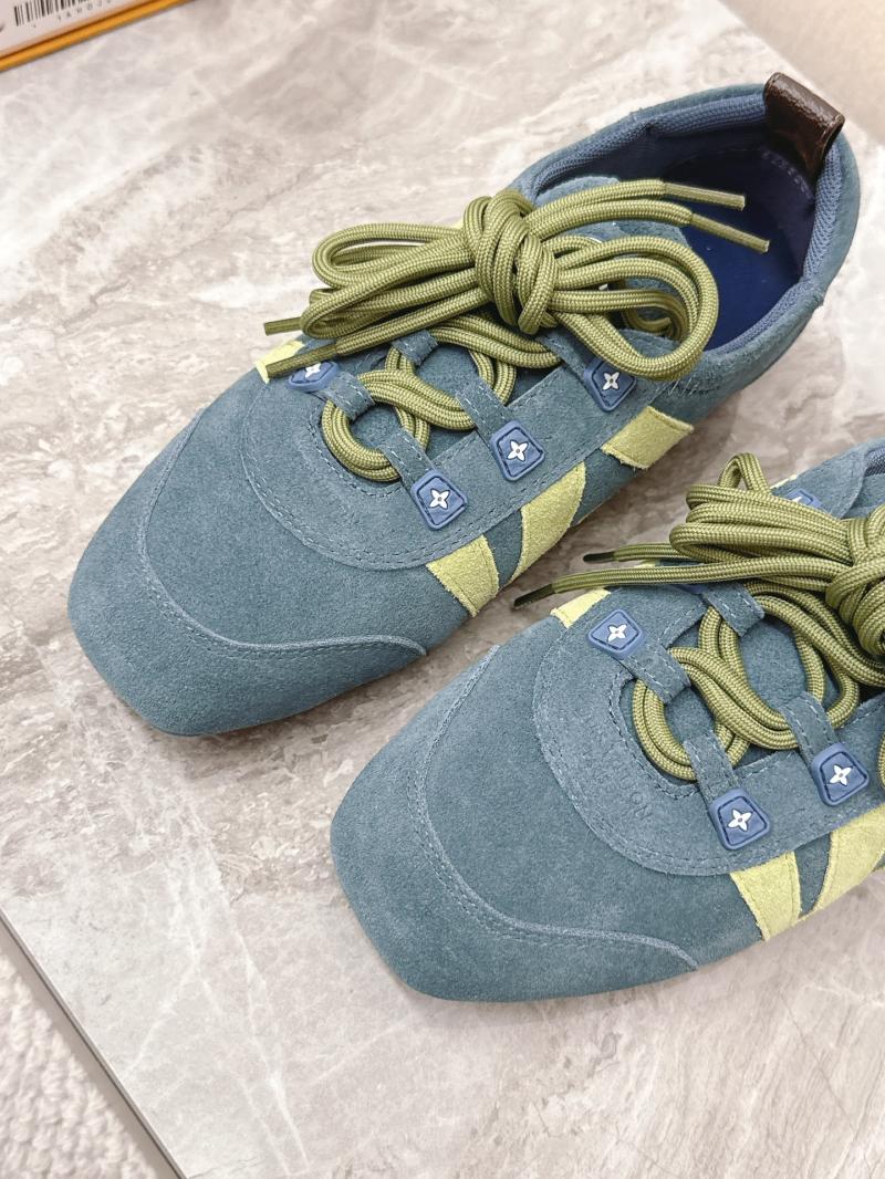 Louis Vuitton Sneakers SLS81306