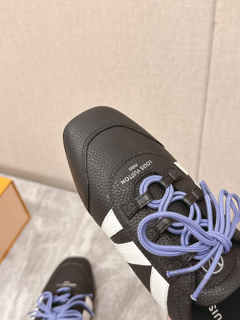 Louis Vuitton Sneakers SLS81308