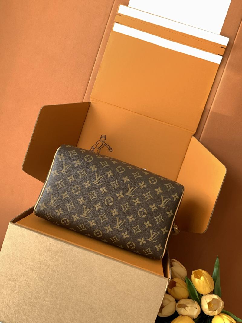 Louis Vuitton Speedy Soft 30 Lucky M15107