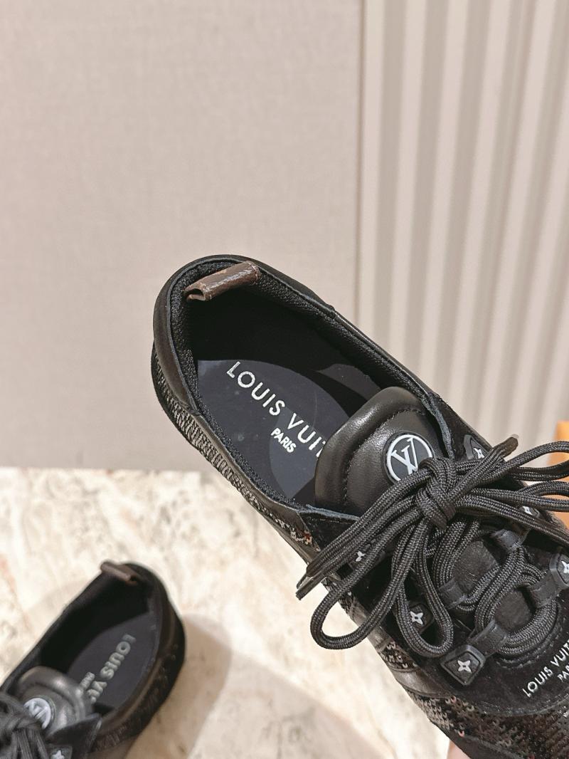 Louis Vuitton Unisex Sneakers SLS42309
