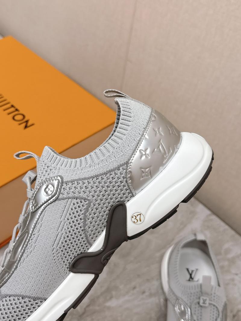 Louis Vuitton Unisex Sneakers SLS81312