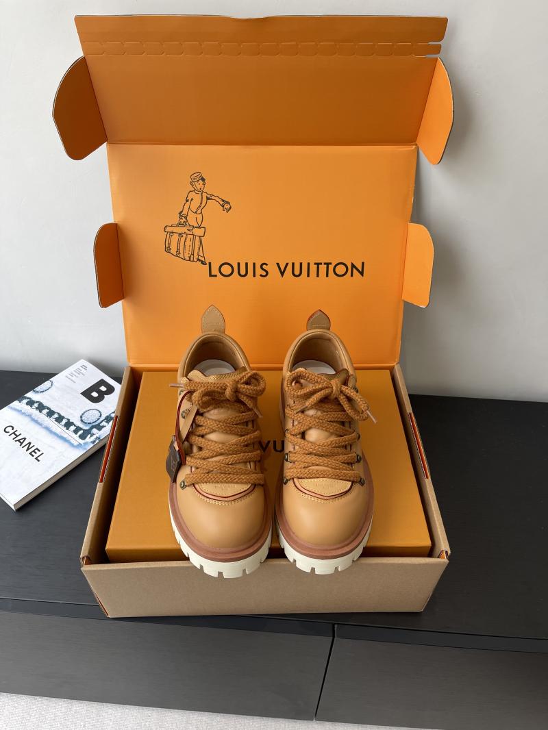 Louis Vuitton Unisex Sneakers SLU81001