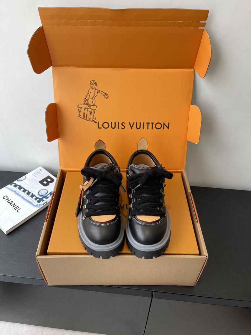Louis Vuitton Unisex Sneakers SLU81002