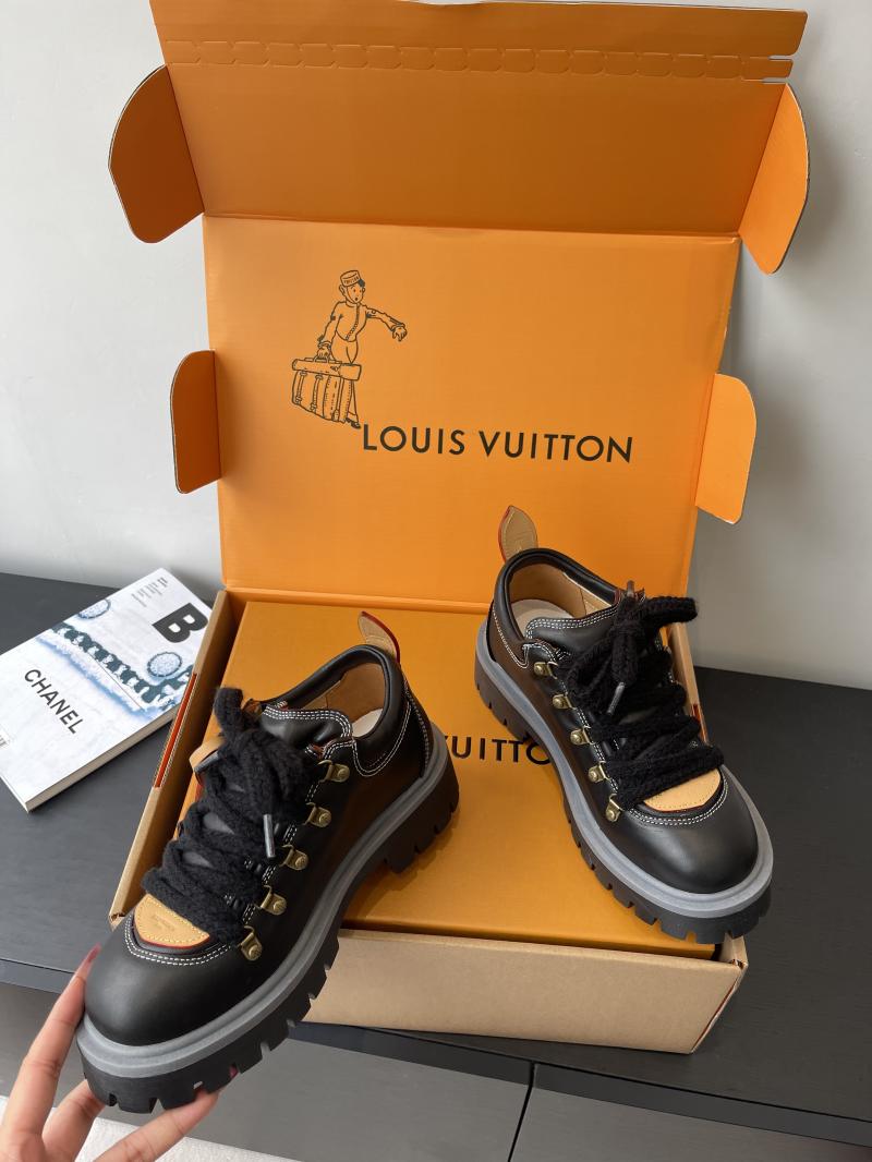 Louis Vuitton Unisex Sneakers SLU81002