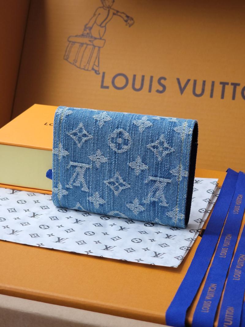 Louis Vuitton Victorine Wallet M13212
