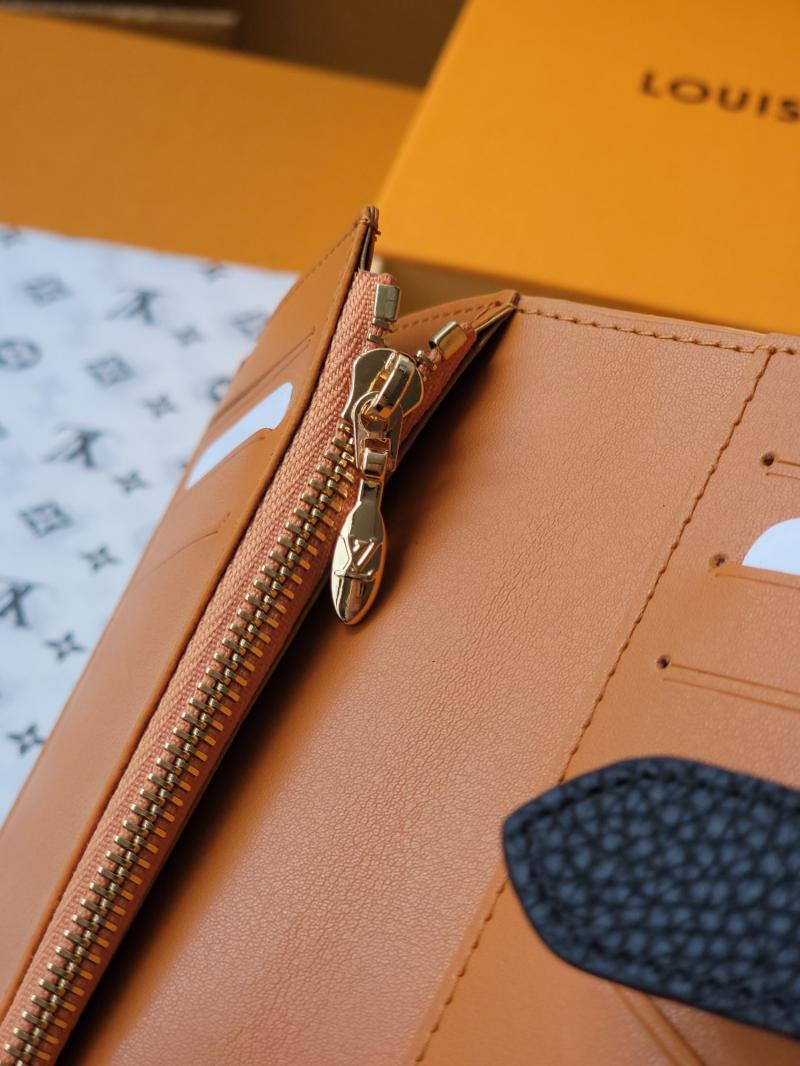 Louis Vuitton Wallet Black M81298