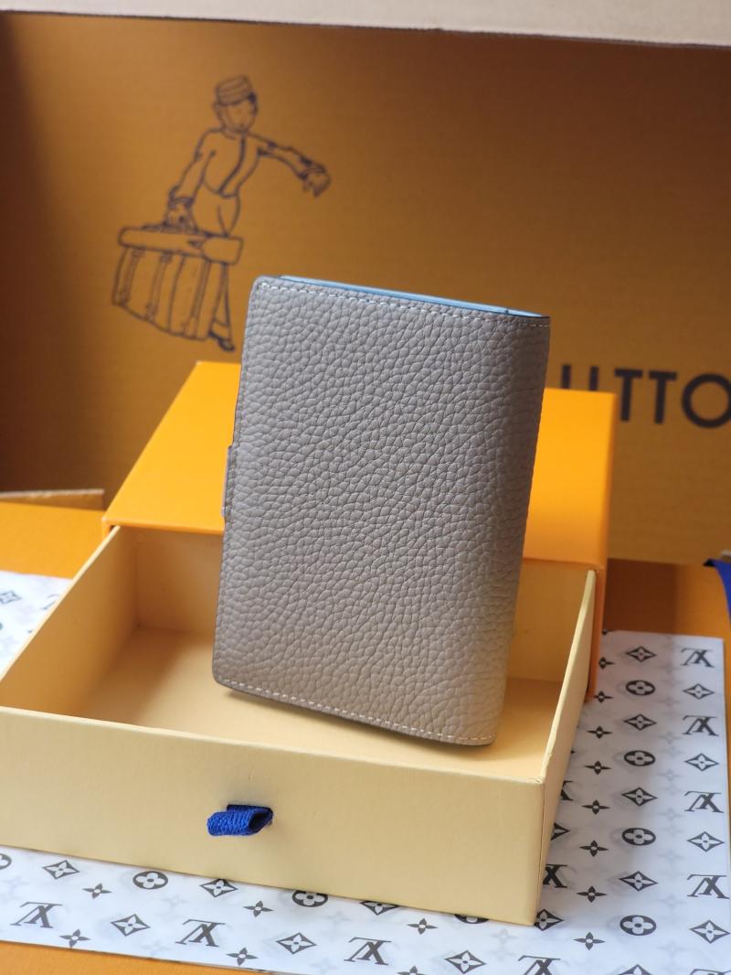 Louis Vuitton Wallet Grey M81298