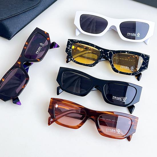 Prada Sunglasses PRA01S