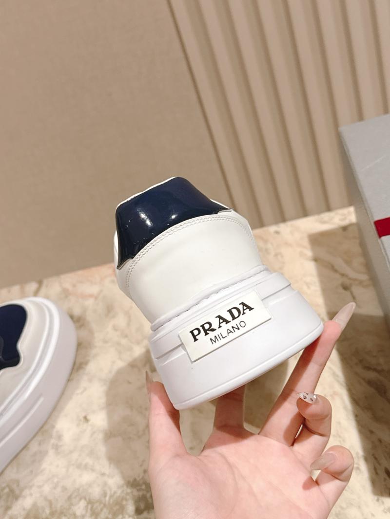 Prada Unisex Sneakers SPU81002