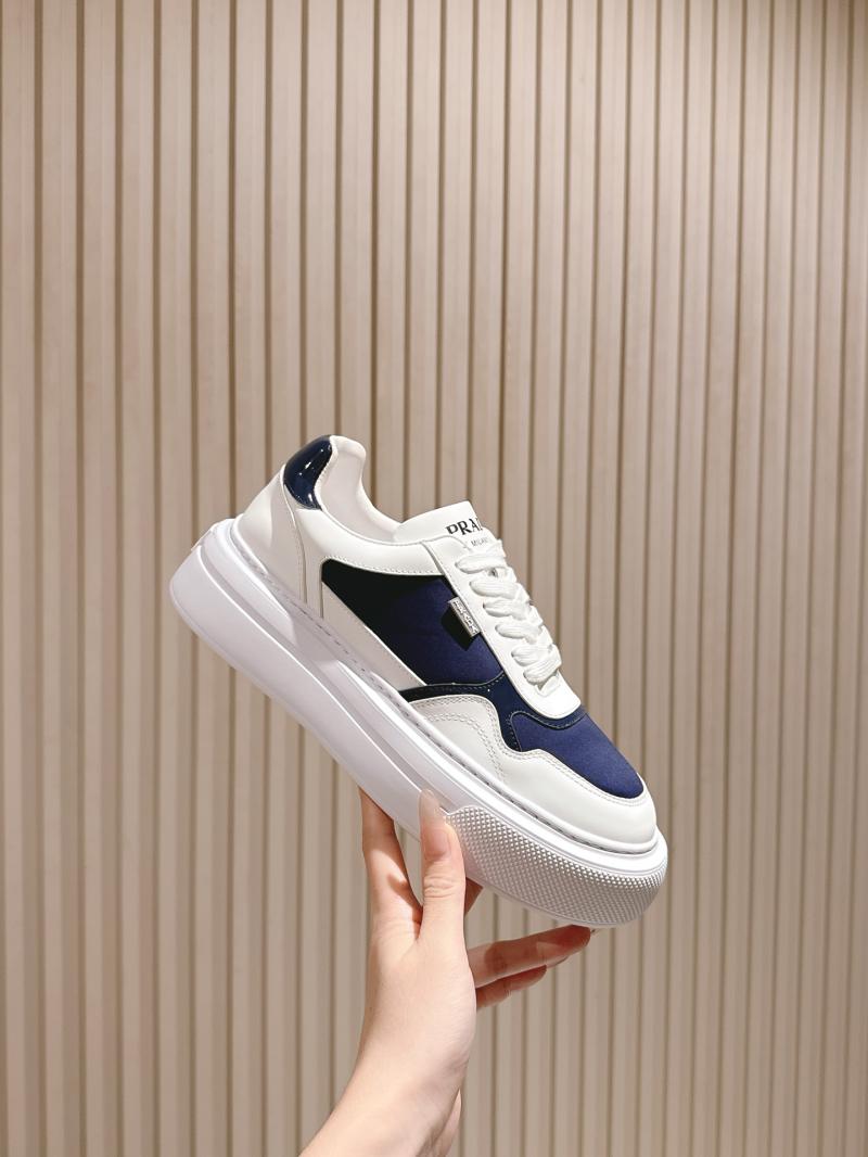 Prada Unisex Sneakers SPU81002