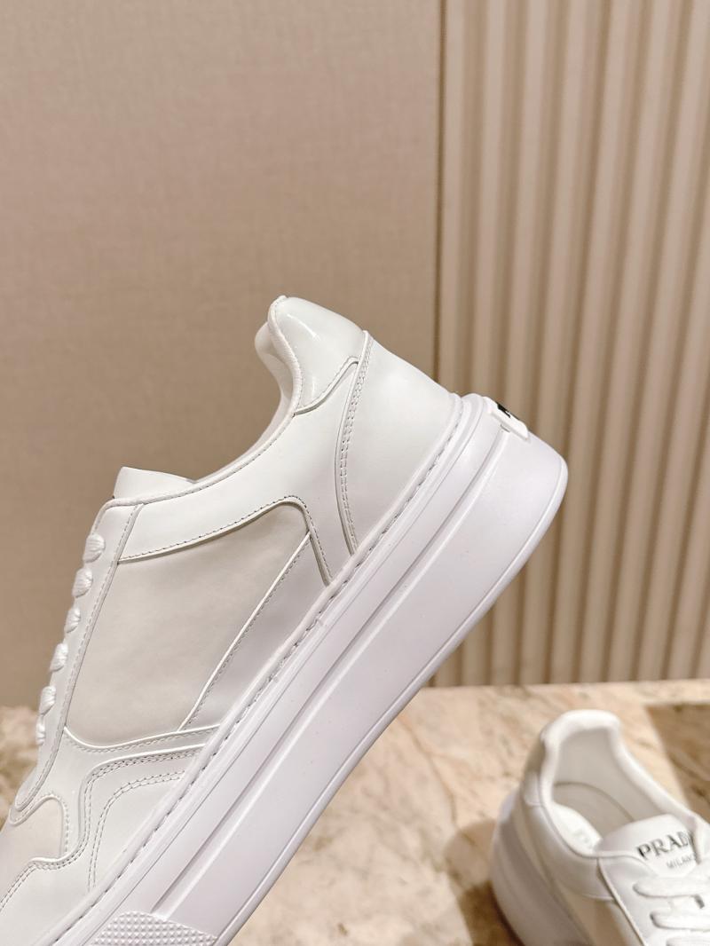 Prada Unisex Sneakers SPU81003