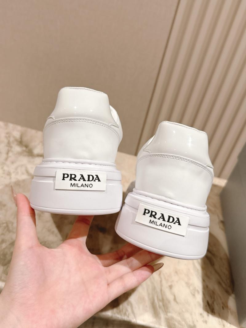 Prada Unisex Sneakers SPU81003