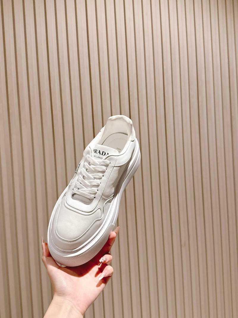 Prada Unisex Sneakers SPU81003