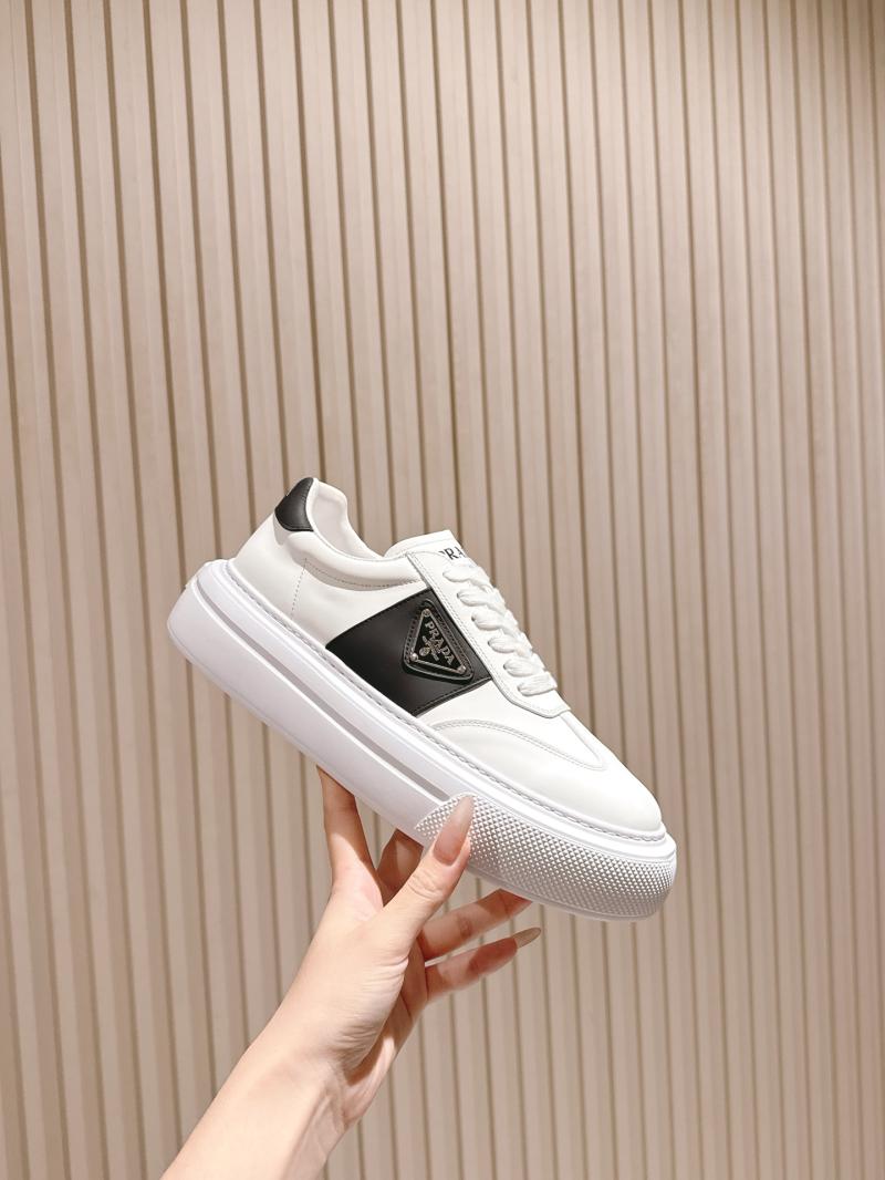 Prada Unisex Sneakers SPU81004