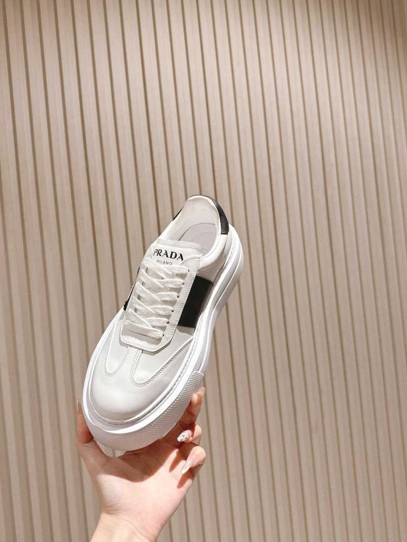 Prada Unisex Sneakers SPU81004