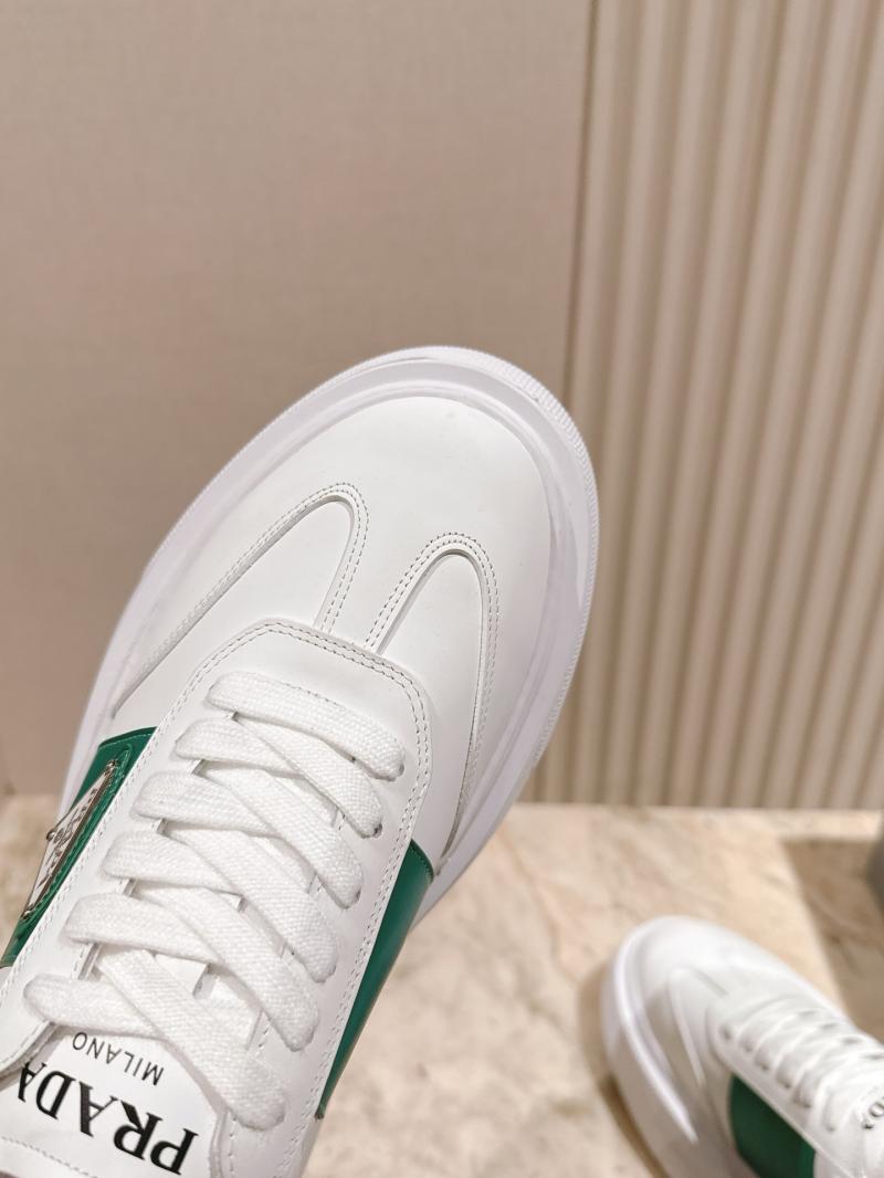 Prada Unisex Sneakers SPU81005