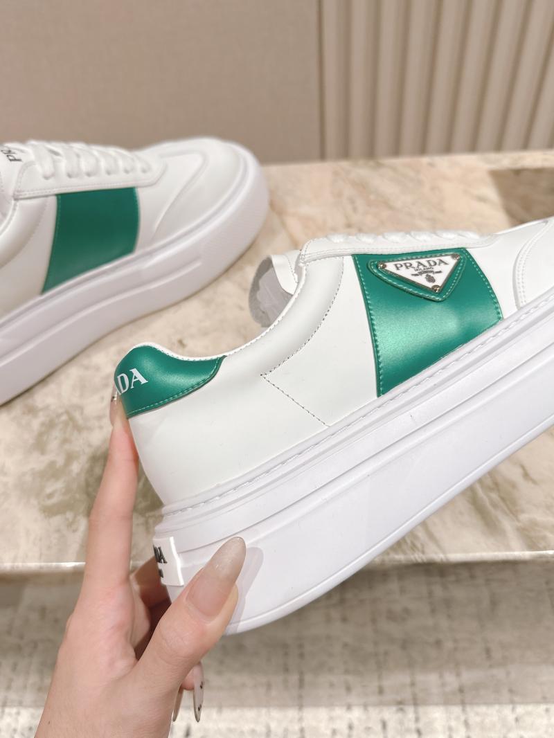 Prada Unisex Sneakers SPU81005