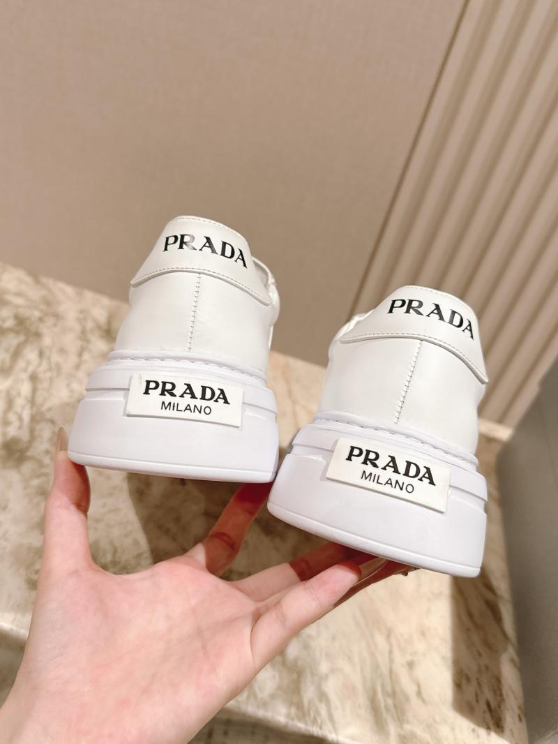 Prada Unisex Sneakers SPU81007