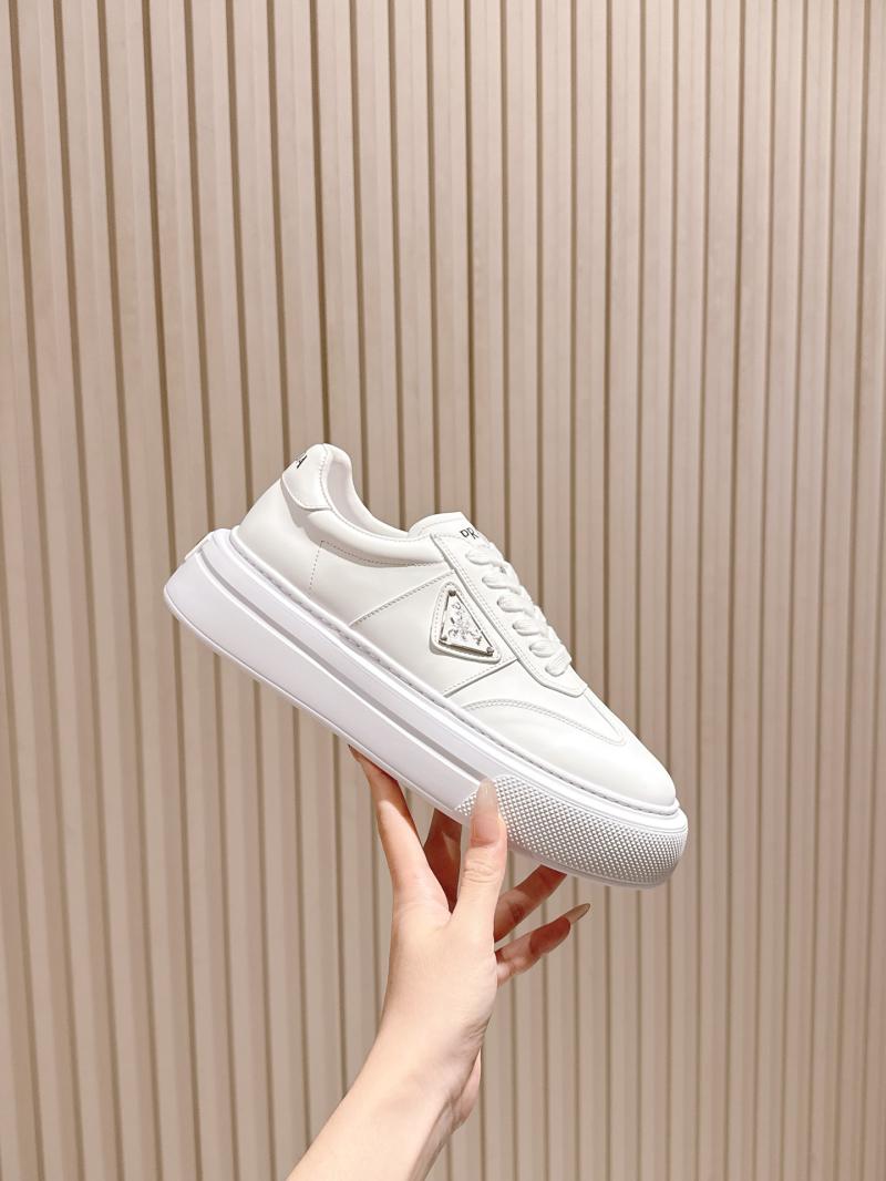 Prada Unisex Sneakers SPU81007