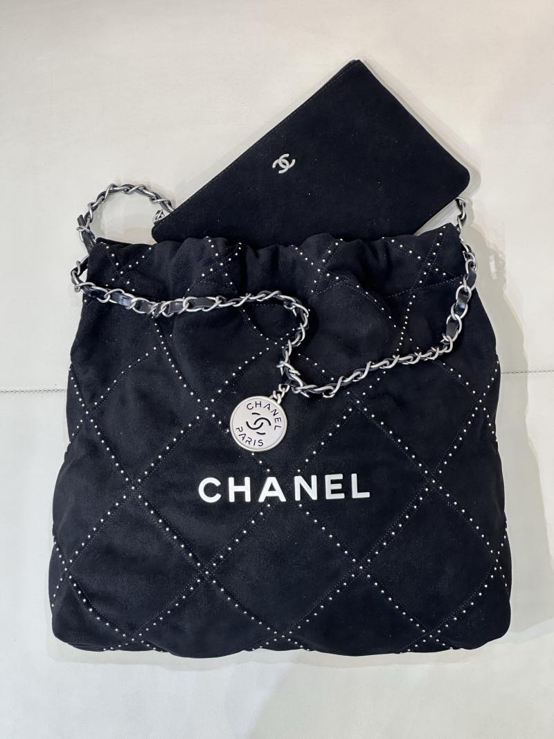 Small Chanel Suede 22 Handbag Black AS3260