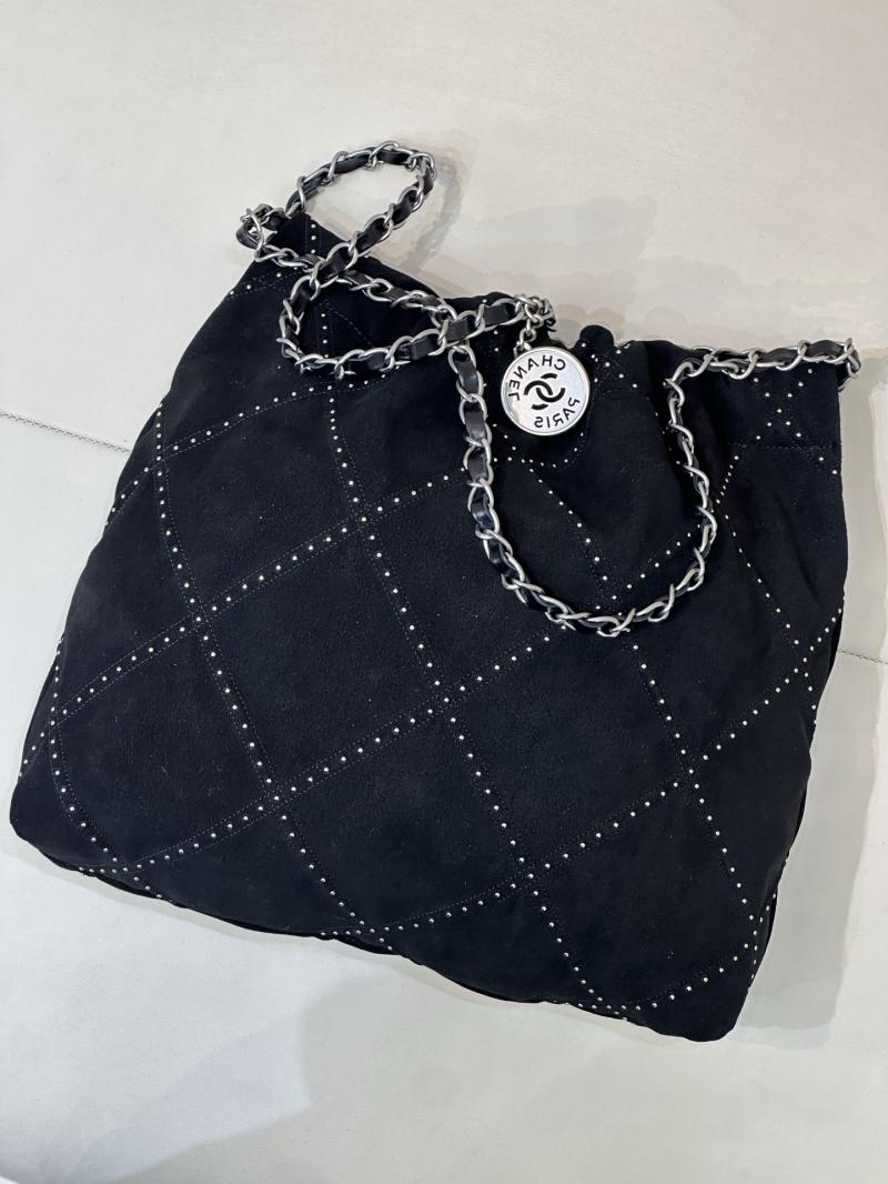 Small Chanel Suede 22 Handbag Black AS3260