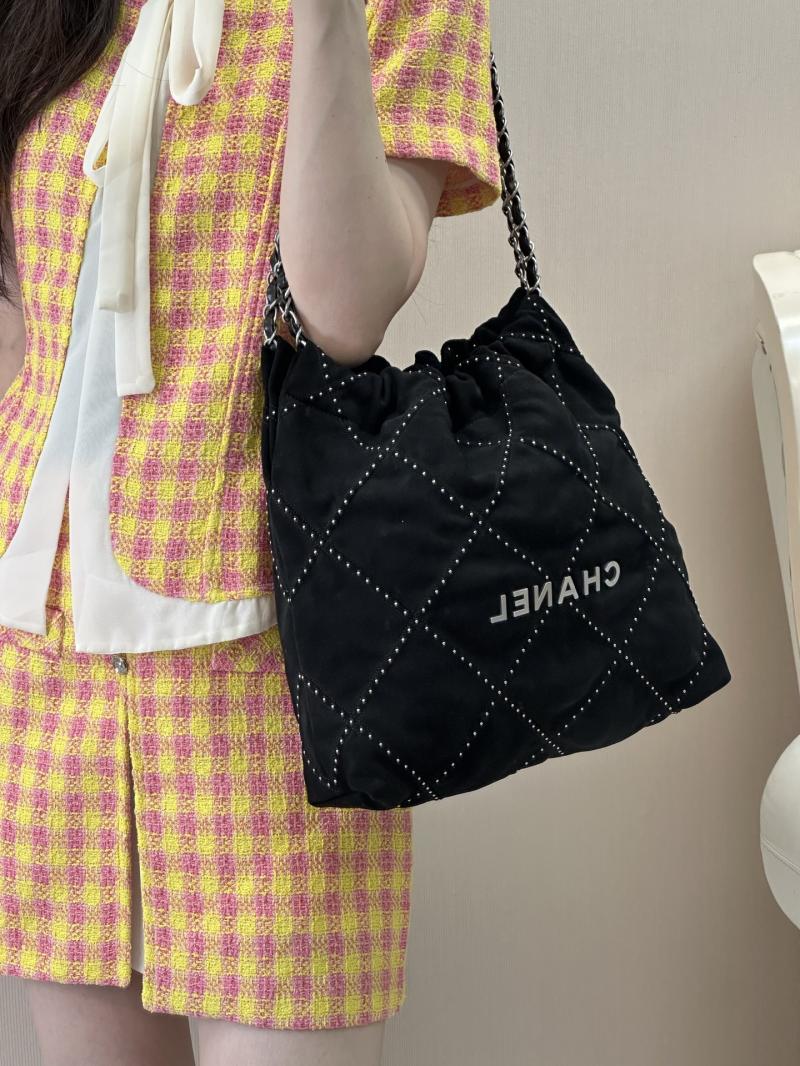 Small Chanel Suede 22 Handbag Black AS3260