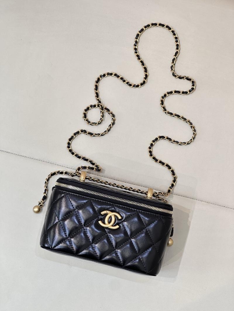 Small Chanel Vanity With Chain Black AP3651