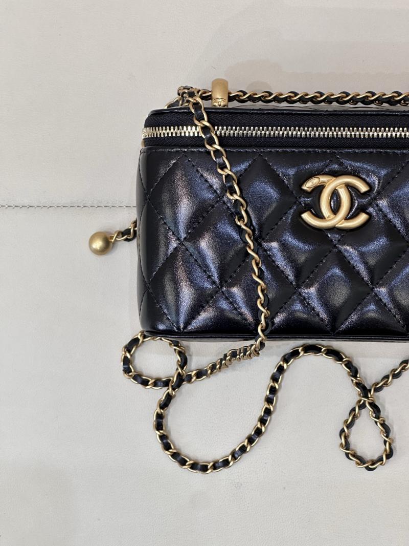 Small Chanel Vanity With Chain Black AP3651