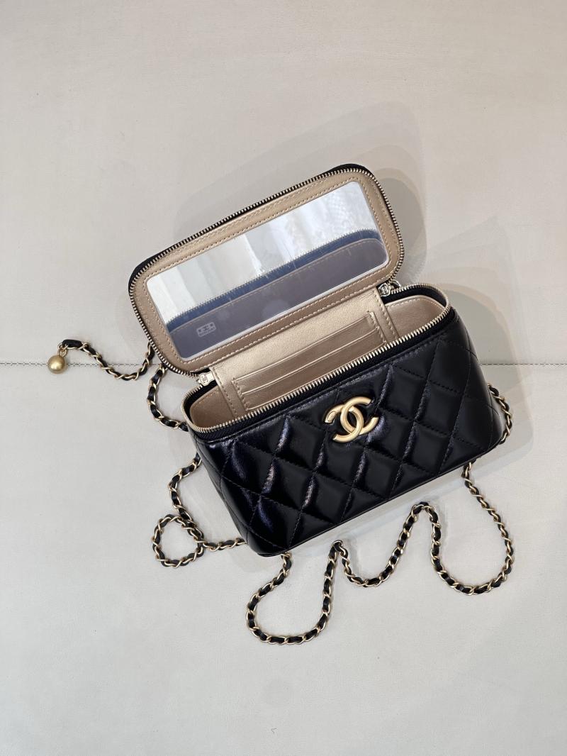 Small Chanel Vanity With Chain Black AP3651