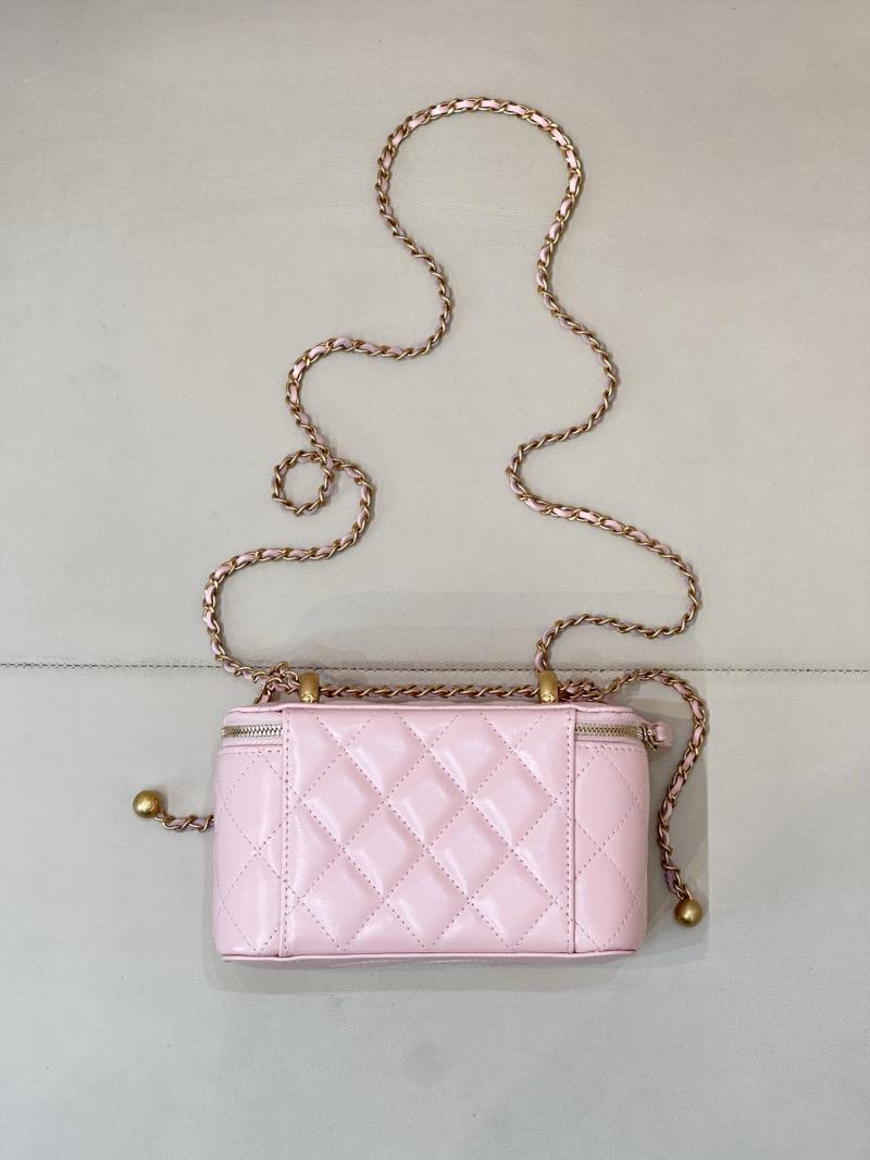 Small Chanel Vanity With Chain Pink AP3651