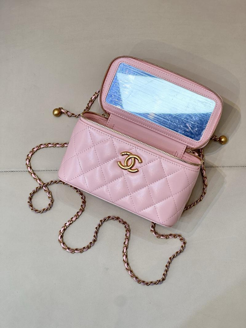 Small Chanel Vanity With Chain Pink AP3651