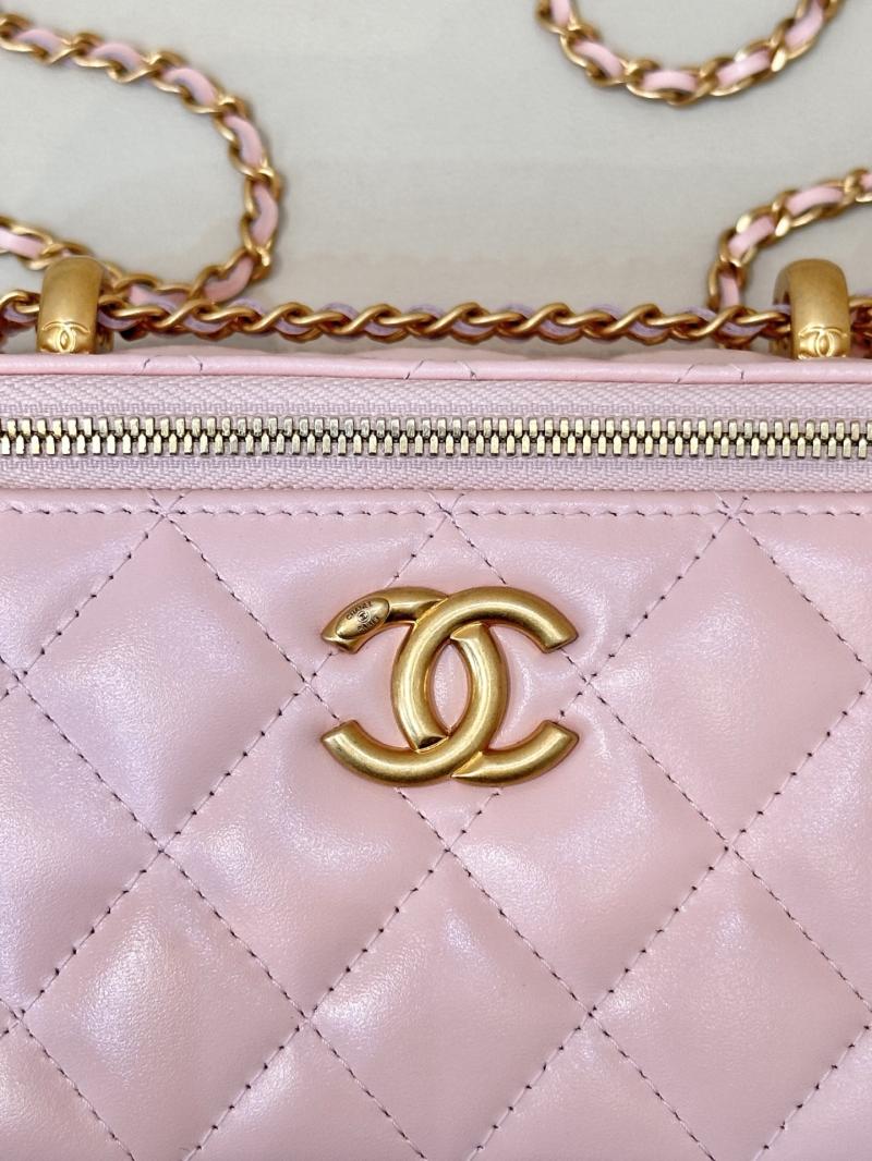 Small Chanel Vanity With Chain Pink AP3651