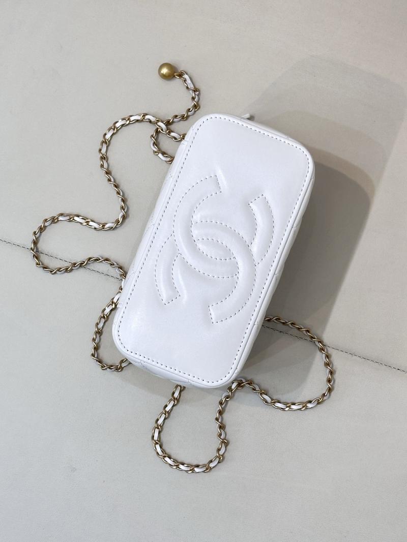 Small Chanel Vanity With Chain White AP3651