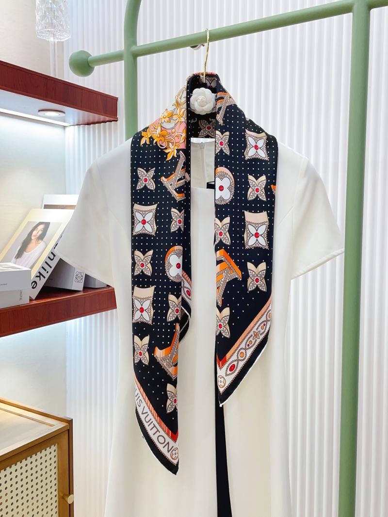 Louis Vuitton Silk Scarf M799391