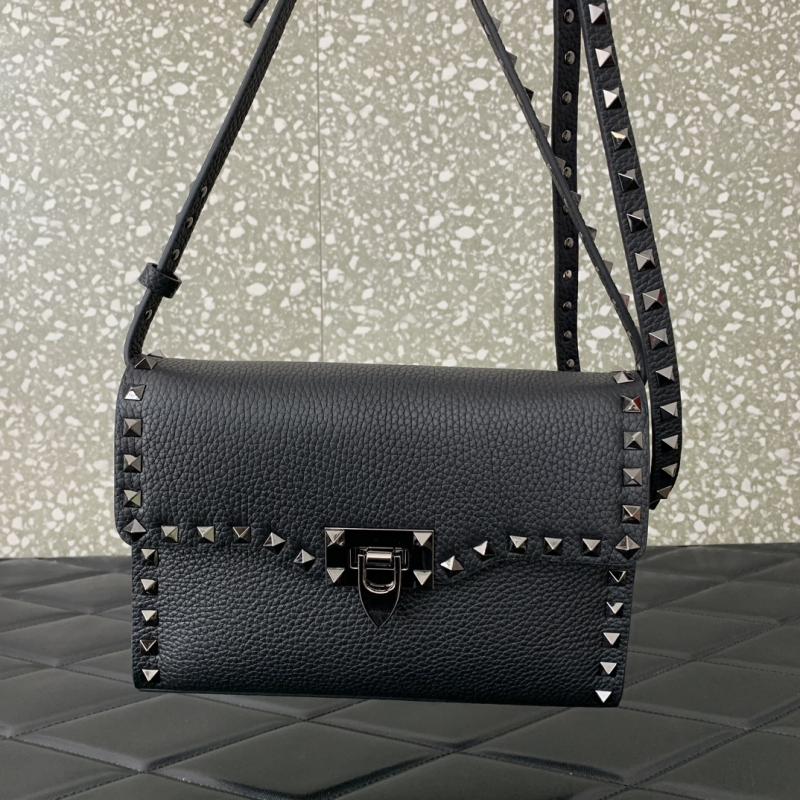 Valentino Small Rockstud Cross body bag Black V0181